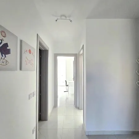 3 Bedroom Modern In The Centre Of Victoria, Gozo, Malta Lägenhet Victoria