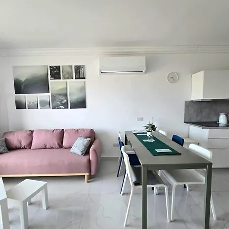 3 Bedroom Modern In The Centre Of Victoria, Gozo, Malta *